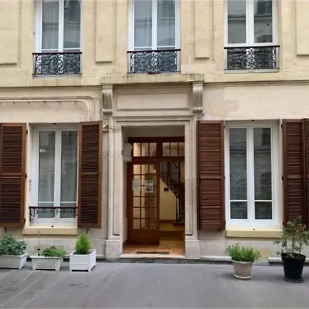 Pres De Gare De Lyon